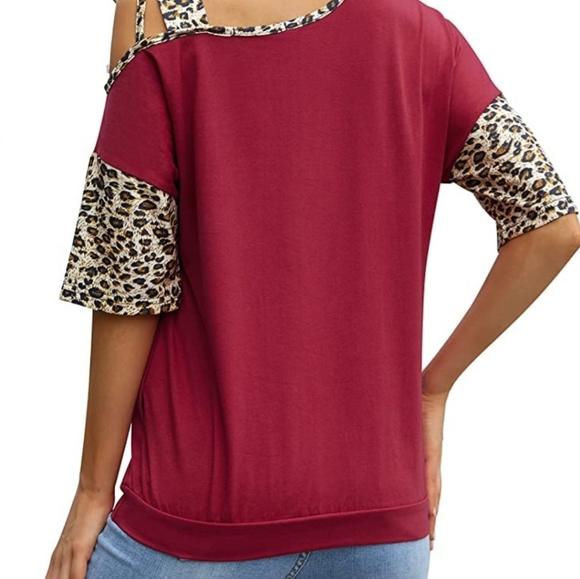 Cold shoulder blouse - Picture 5 of 5